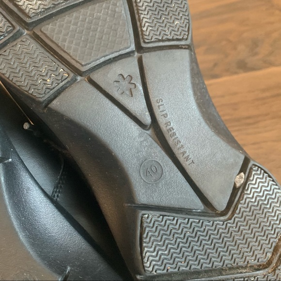 Dansko Elise Black Leather Oxford Work Shoes - Picture 11 of 11